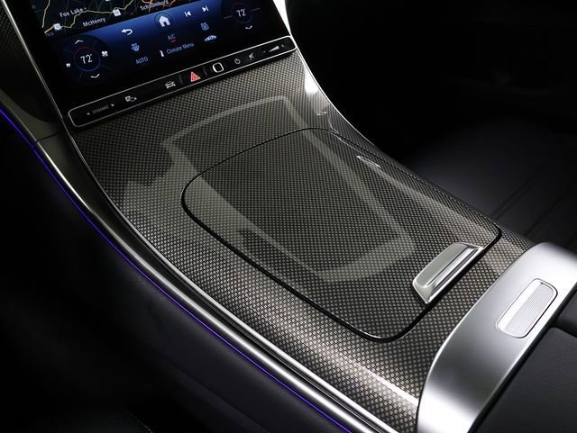 New 2026 MANUFAKTUR Moonlight White Metallic Mercedes-Benz GLC 300 image 51