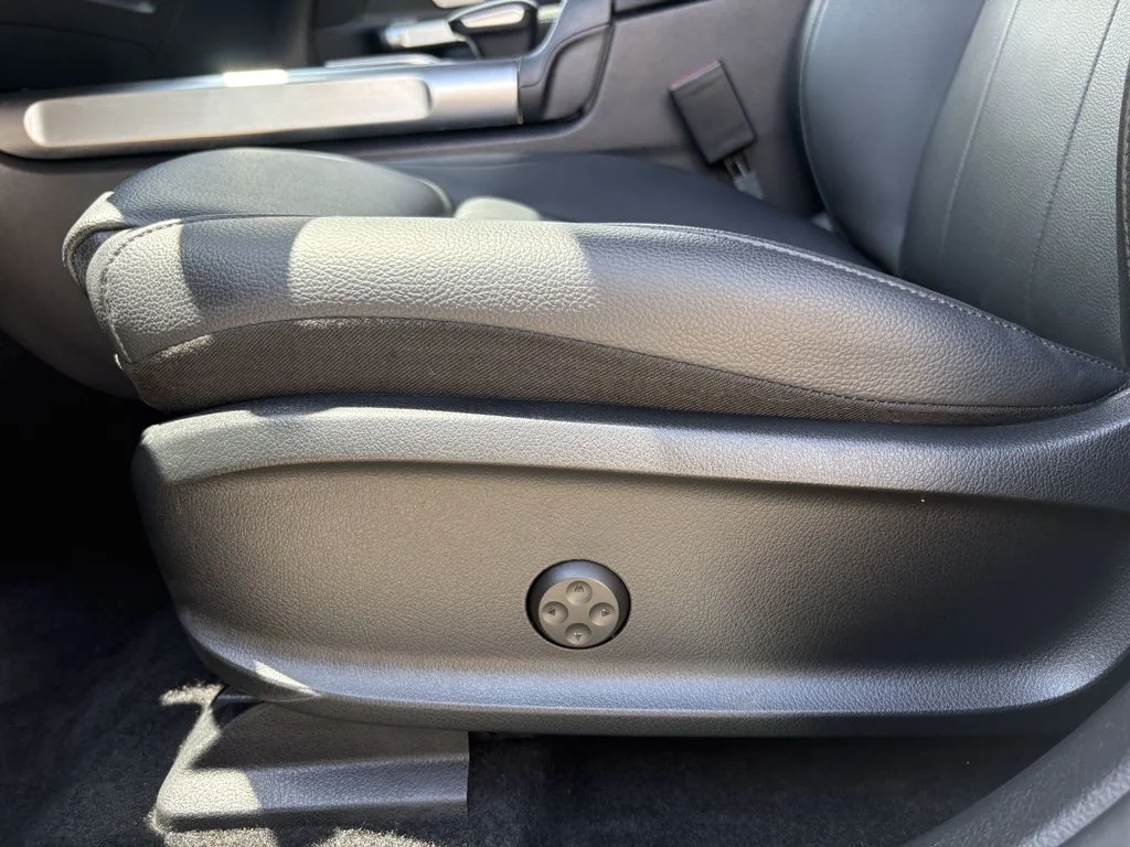 Used 2023 White Mercedes-Benz 300 image 13