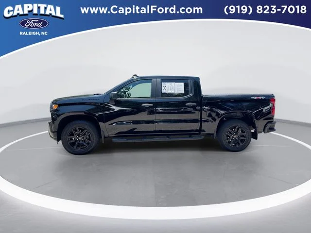 Used 2021 Black Chevrolet Custom image 5