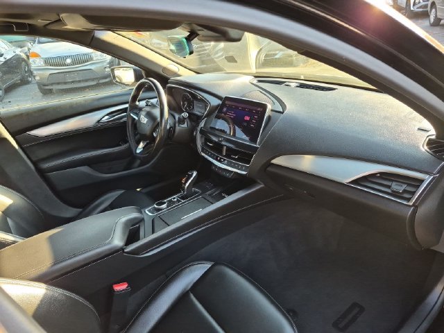 Used 2023 Black Cadillac Luxury image 32