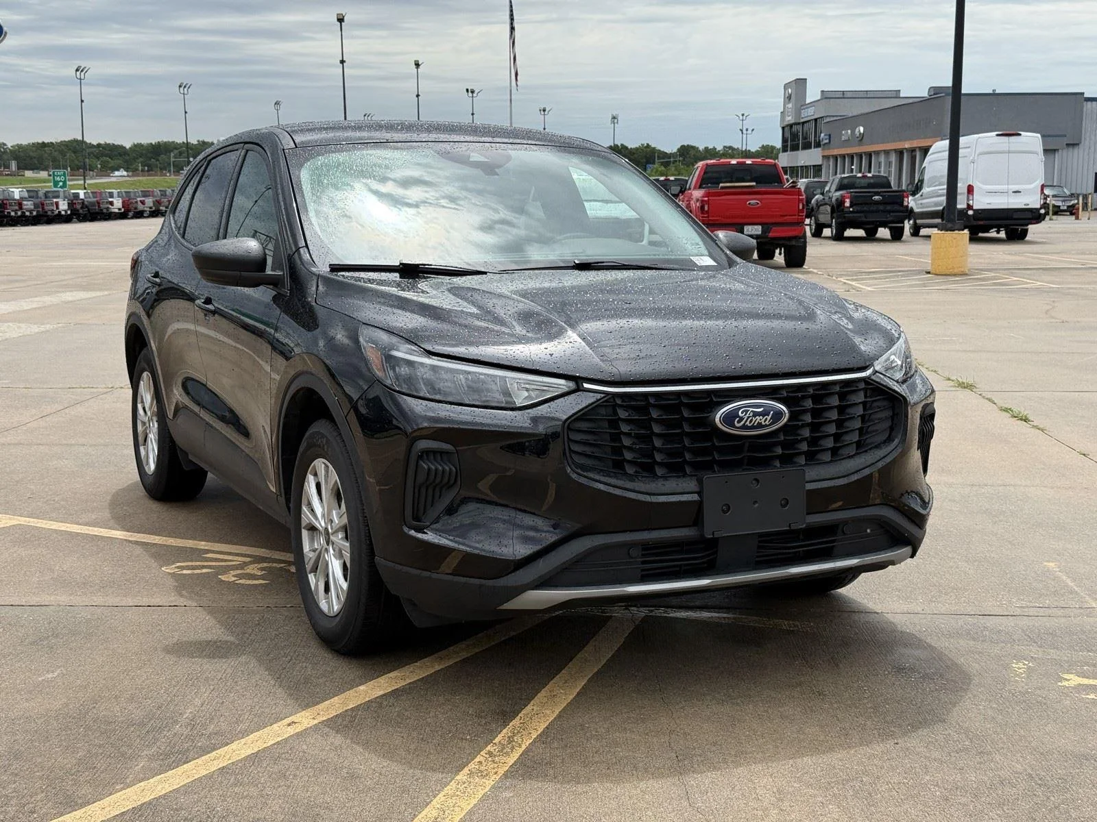 Used 2025 Ford Escape Active with VIN 1FMCU9GN2SUA43477 for sale in Kansas City