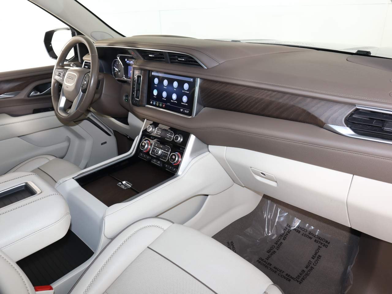 Used 2021 Hunter Metallic GMC Denali image 16