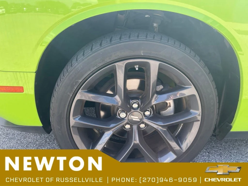 Used 2023 Sublime Metallic Dodge SXT image 35