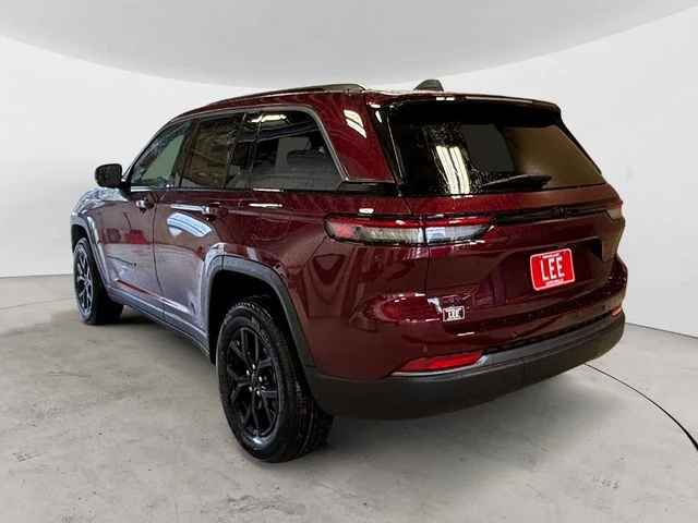 New 2026 Red Jeep Altitude image 3