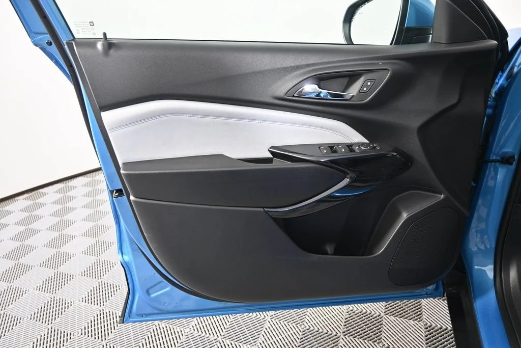 2026 Chevrolet Trax LT - Photo 17