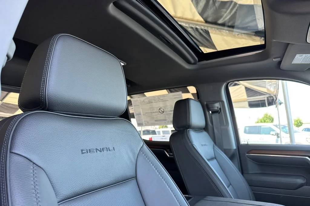 2026 GMC Sierra 1500 Denali - Photo 13