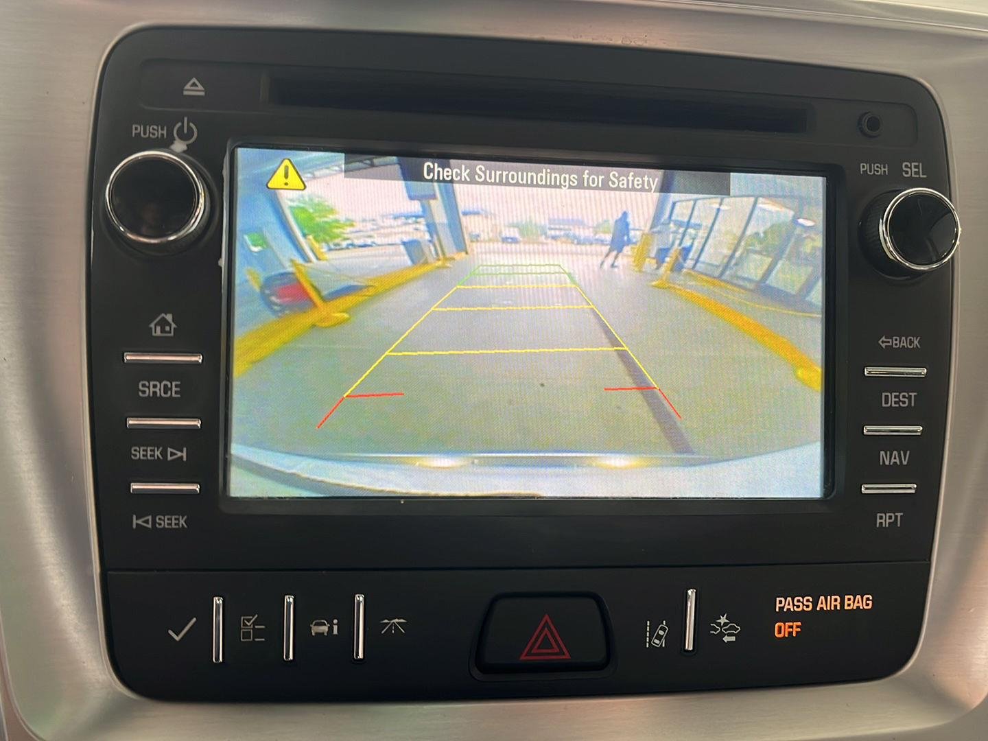 Used 2016 White Frost Tricoat GMC SLT image 6