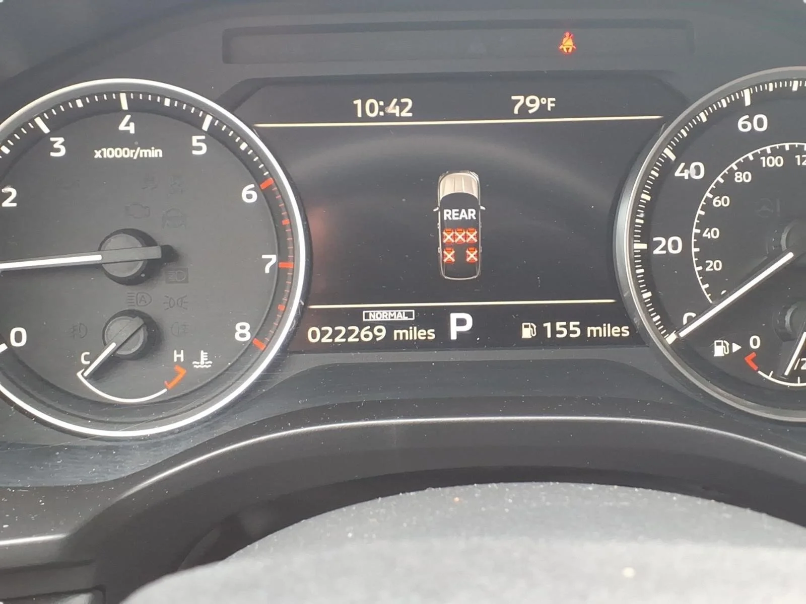 Used 2025 Blue Mitsubishi SE image 24