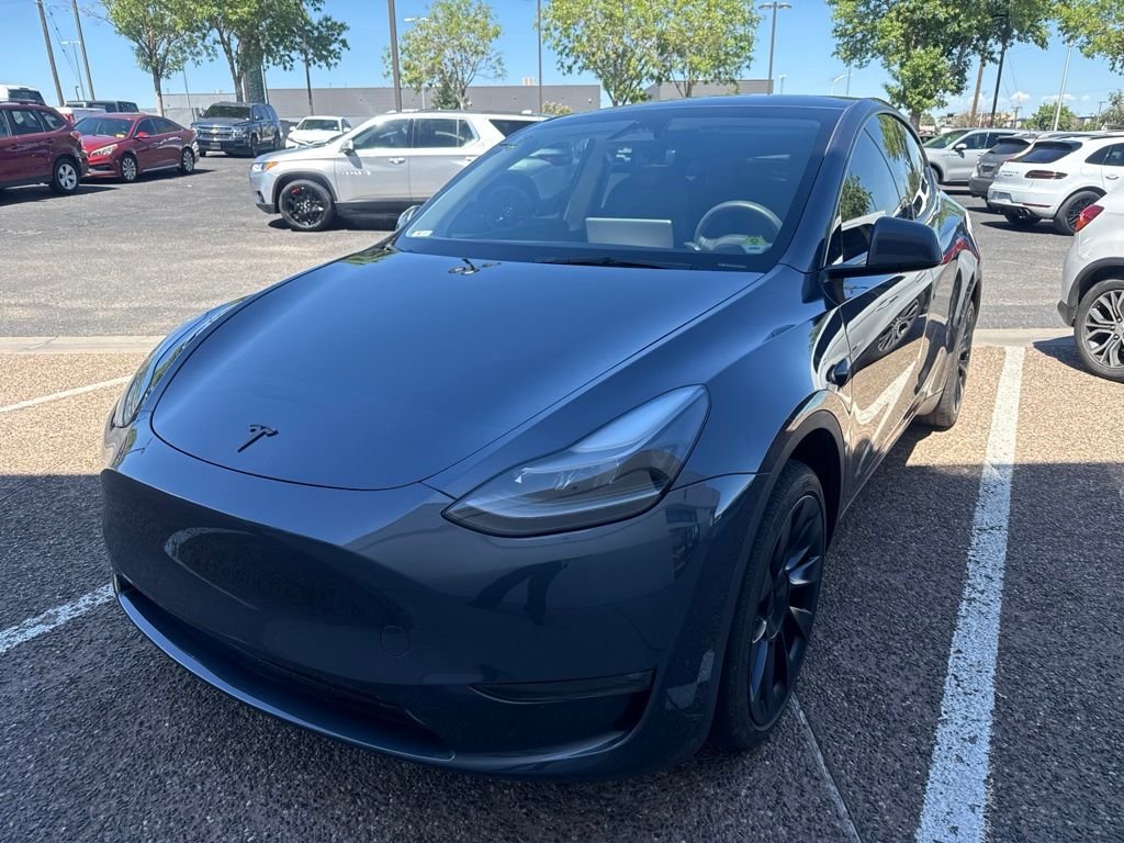 Used 2023 Black Tesla Long Range image 2