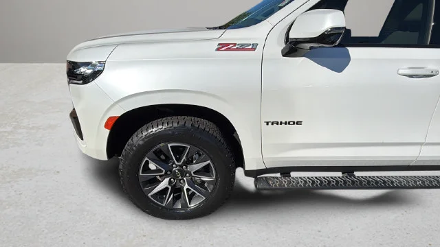 Used 2022 Beige Chevrolet Z71 image 44