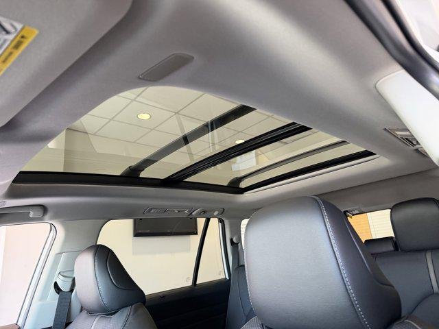 Certified Used 2026 WIND CHILL PEARL Toyota  image 48
