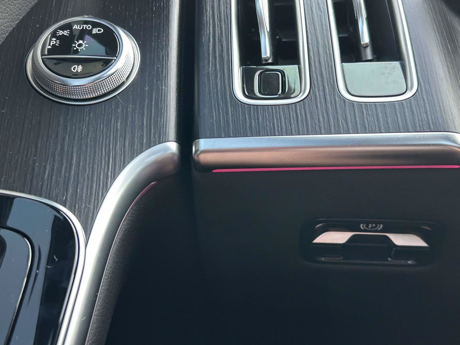 Certified Used 2025 Black Mercedes-Benz S 580 4MATIC® Sedan image 23