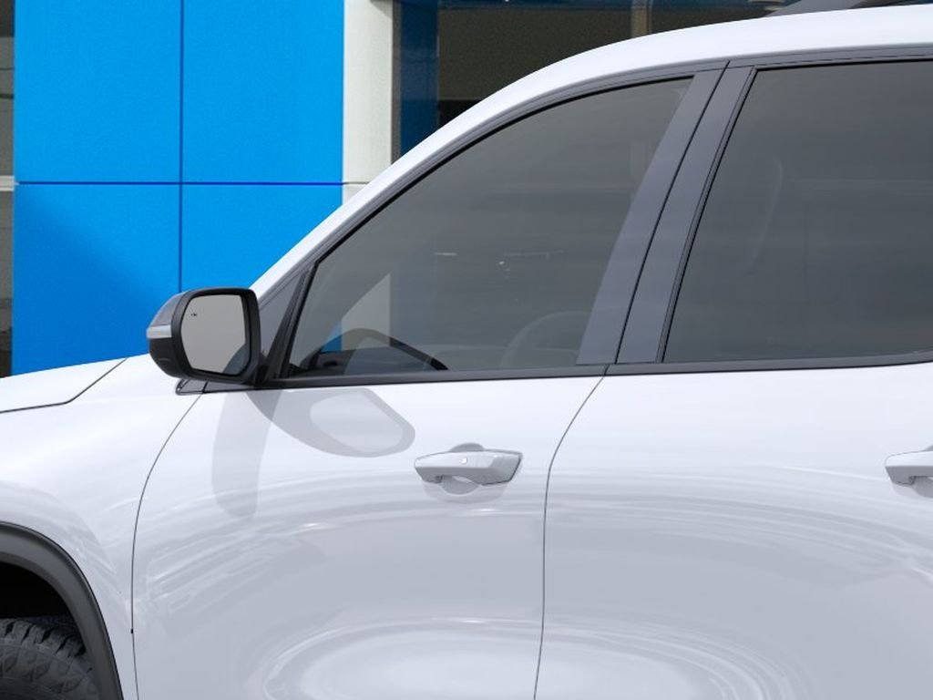 2027 Chevrolet Traverse Z71 - Photo 12