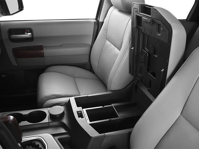 Used 2014 Blizzard Pearl Toyota Platinum image 18