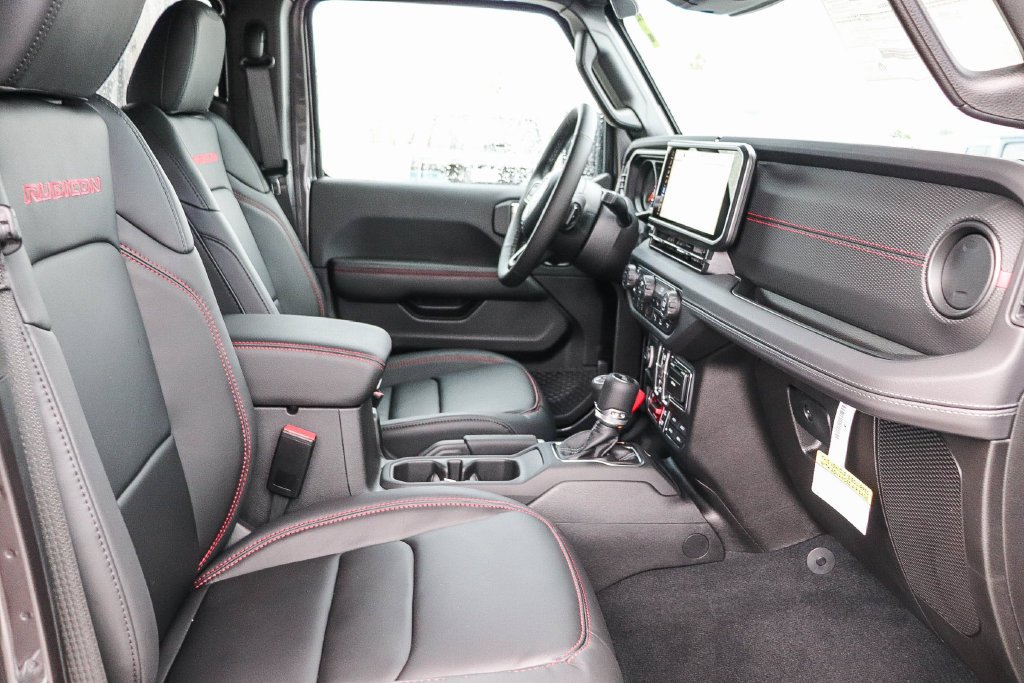New 2026 Granite Crystal Metallic Clearcoat Jeep Rubicon X image 20