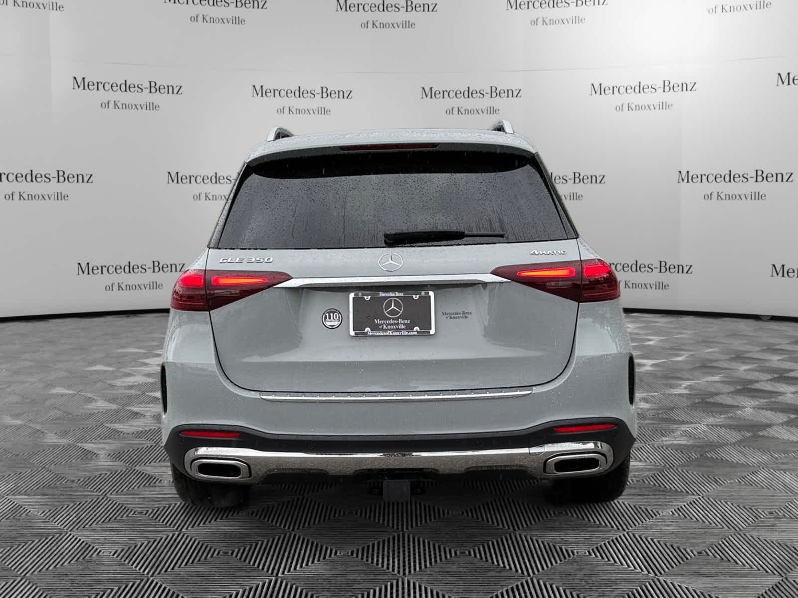 New 2026 MANUFAKTUR Alpine Grey Mercedes-Benz GLE 350 image 4