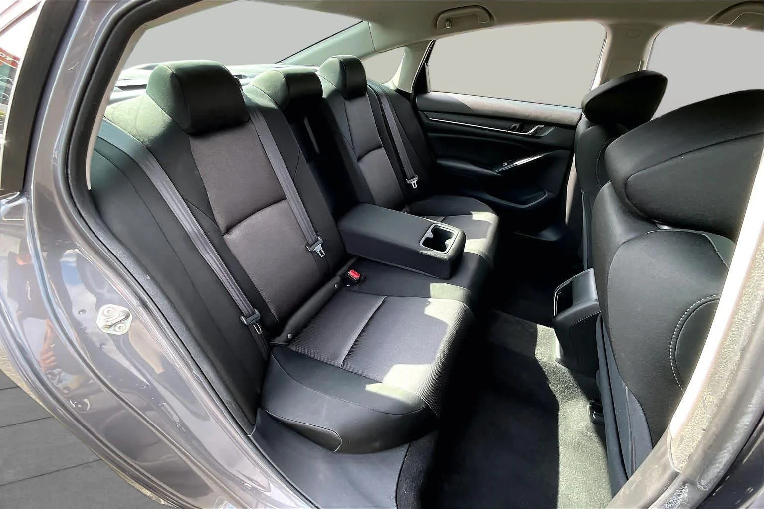 Used 2019 Modern Steel Metallic Honda LX 1.5T image 20