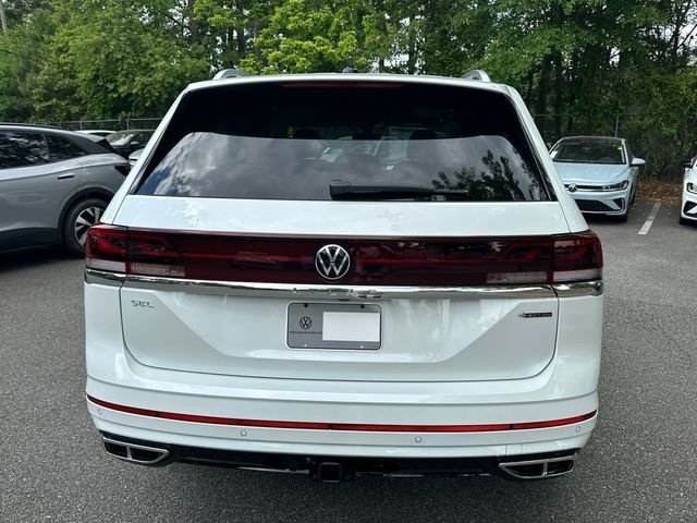 New 2026 Opal White Pearl Volkswagen 2.0T SEL Premium R-Line 4MOTION image 6