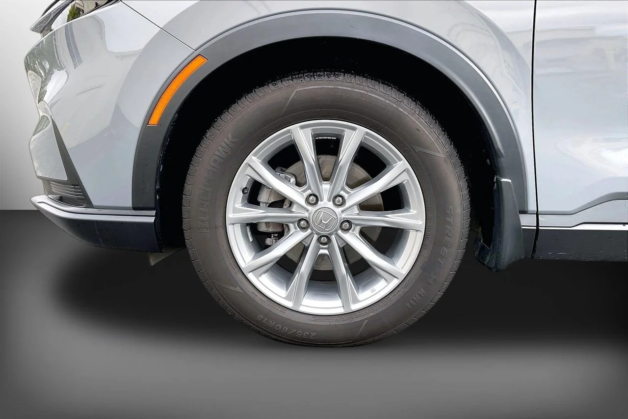 Certified Used 2025 Gray Honda EX image 33