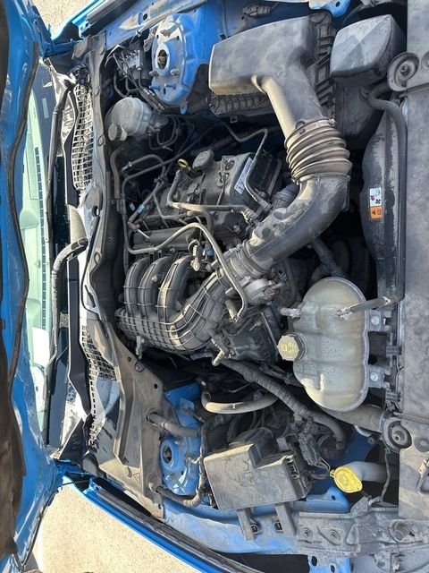 Used 2017 Blue Ford V6 image 13