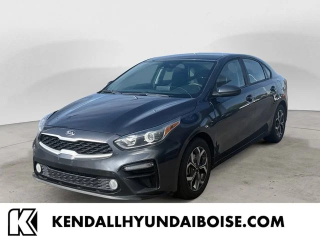 2019 Kia Forte LXS AT's photo
