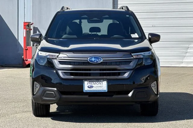Certified Used 2025 Black Subaru Premium image 9