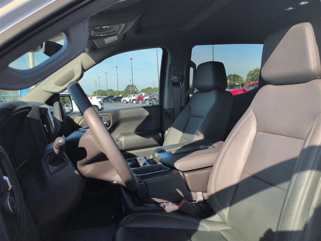 Used 2023 Summit White Chevrolet WT image 19