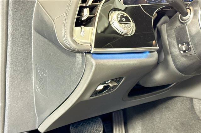 New 2026 Nautical Blue Metallic Mercedes-Benz E 350 image 40