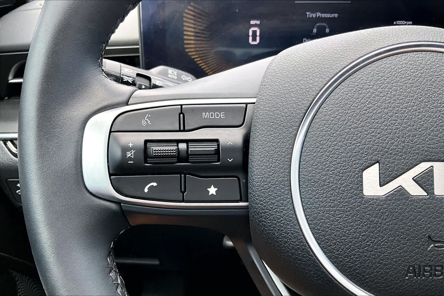2026 Kia K5 GT-Line - Photo 24
