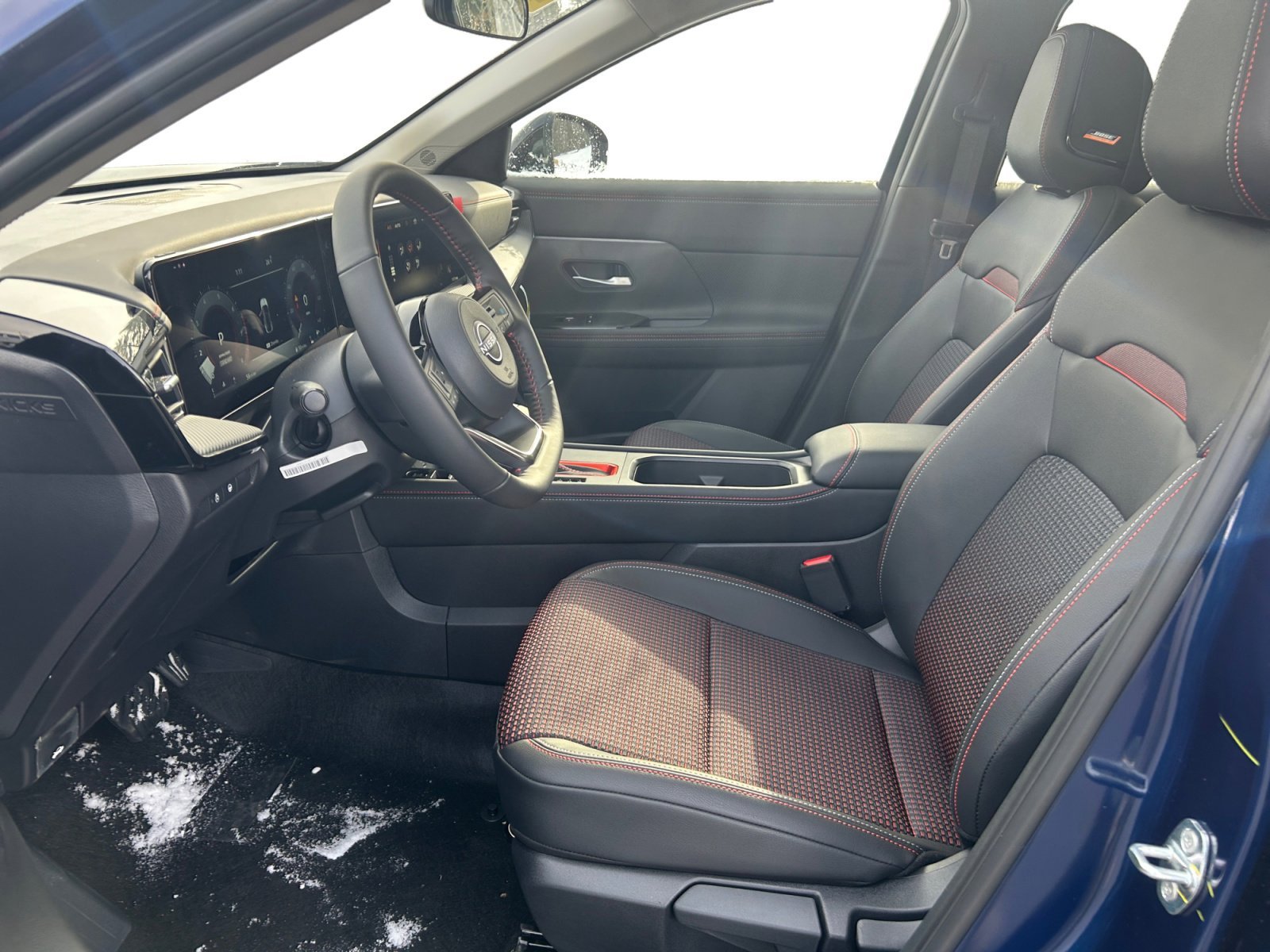 2026 Nissan KICKS SR AWD - Photo 8