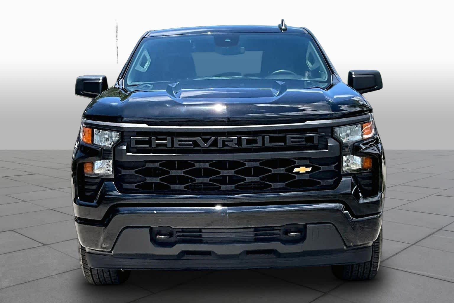 Used 2024 Black Chevrolet Custom image 4