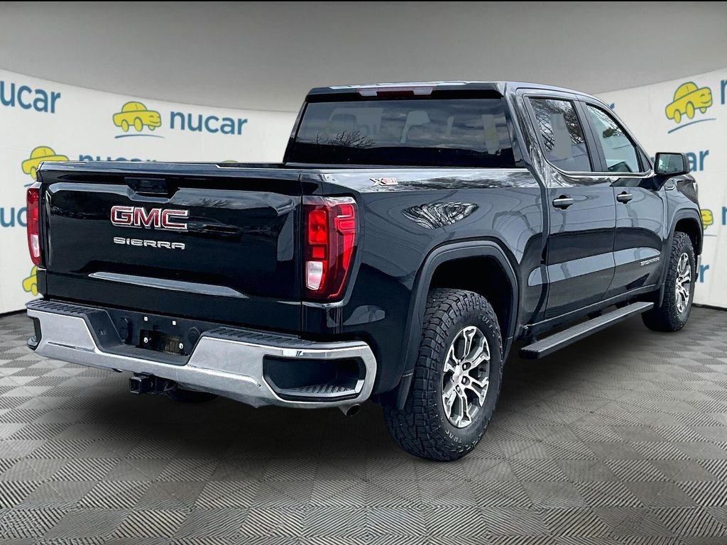 Used 2024 Onyx Black GMC Pro image 6