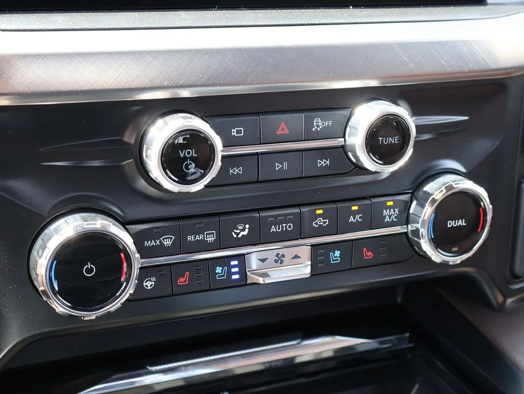 New 2026 Agate Black Metallic Ford F-350® King Ranch® image 35