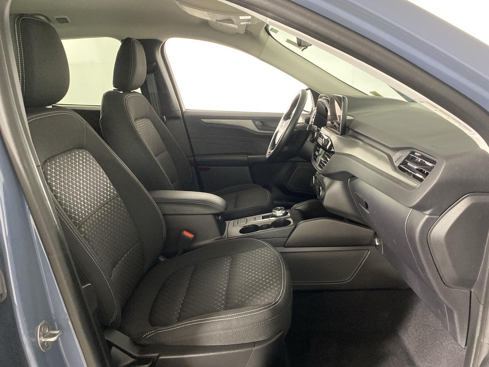 Used 2023 Vapor Blue Ford Active image 26
