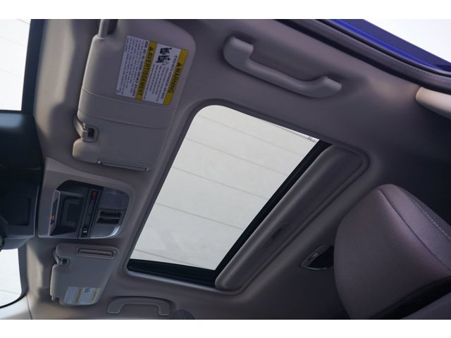 New 2026 SAPPHIRE BLUE PEARL Subaru Premium image 12