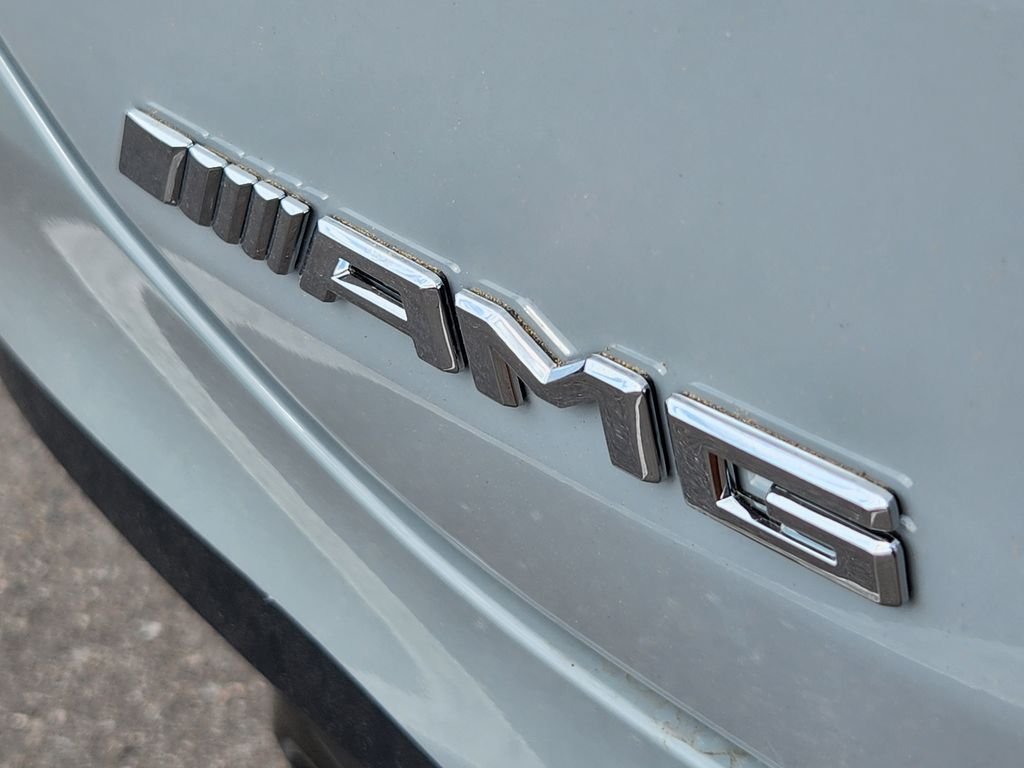 New 2026 MANUFAKTUR Alpine Grey Mercedes-Benz AMG® GLE 53 COUPE image 10