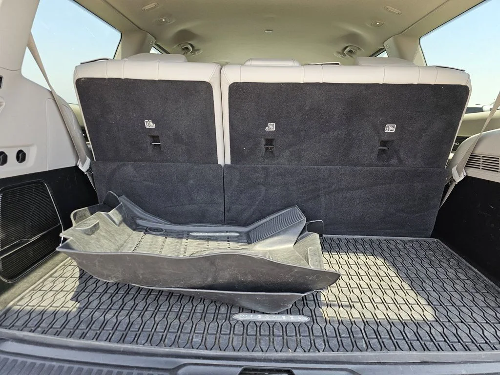 Used 2024 Diamond Black Jeep Series III image 18