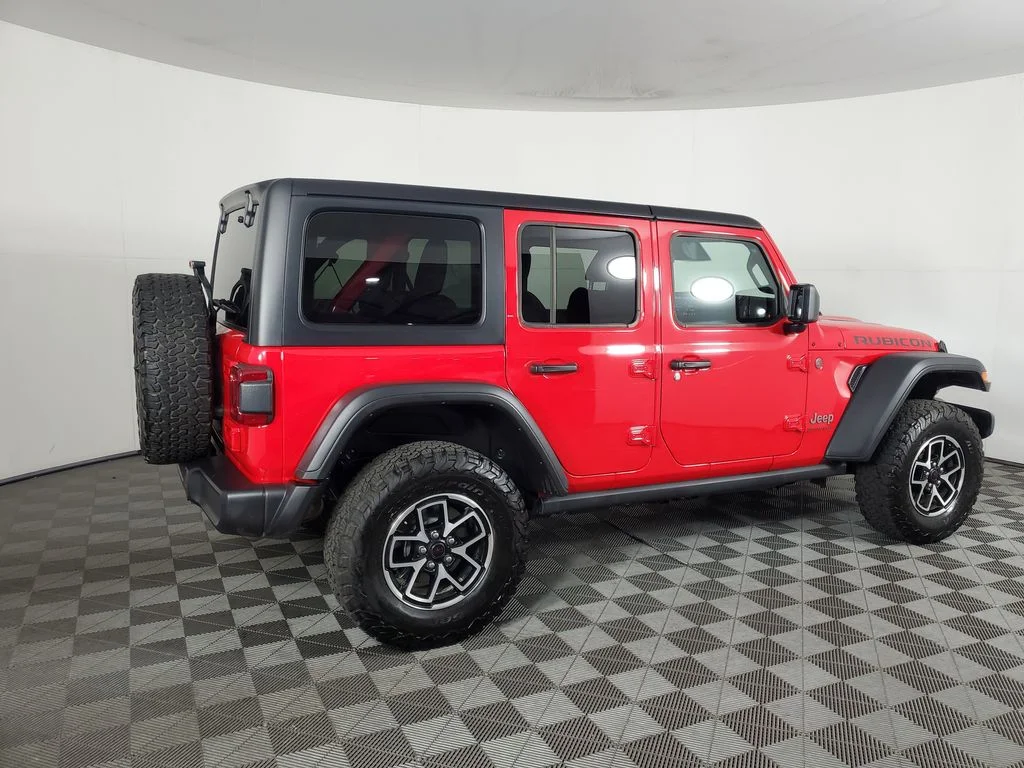 Used 2025 Red Jeep Rubicon image 4