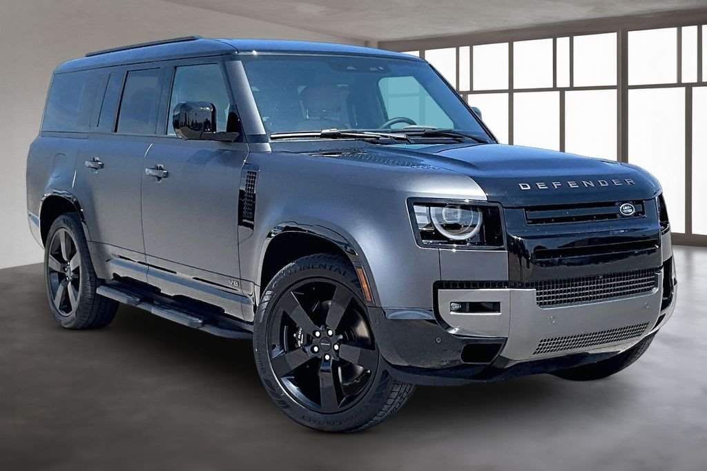 New 2026 Carpathian Grey Prem Met Land Rover V8 image 2