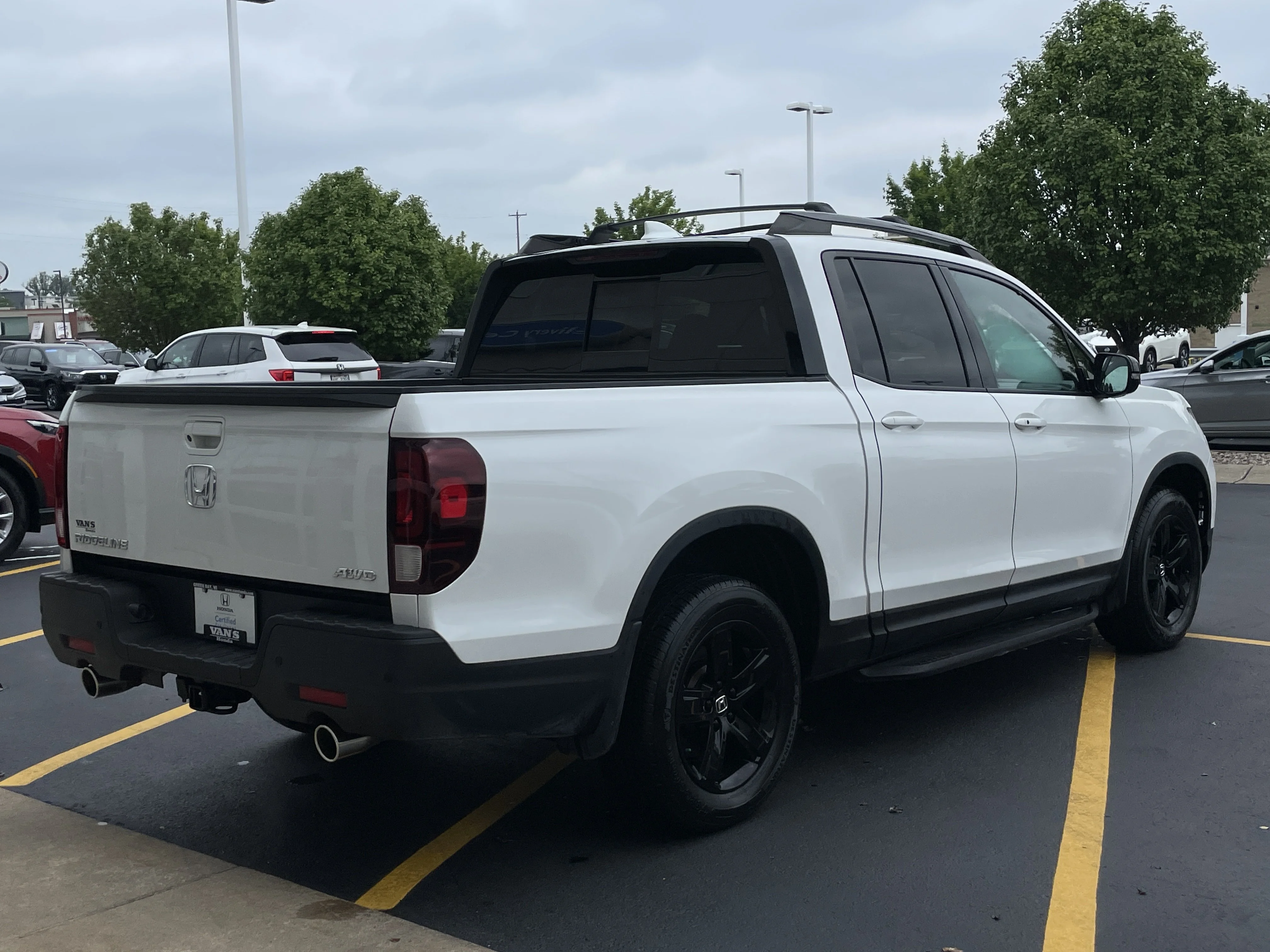 2021 Honda Ridgeline Black Edition - Photo 10
