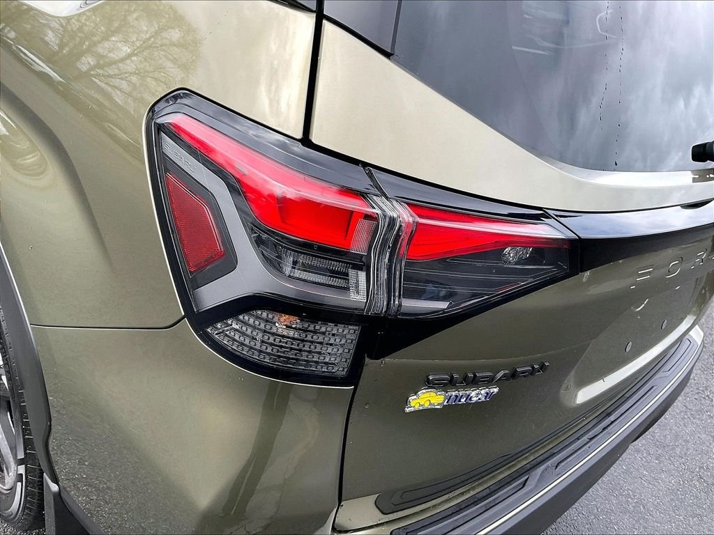 2025 Subaru Forester Limited - Photo 33