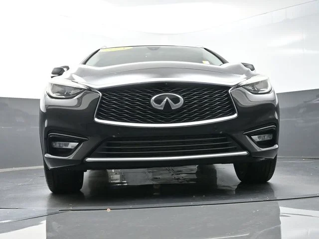 Used 2018 Black INFINITI ESSENTIAL image 39