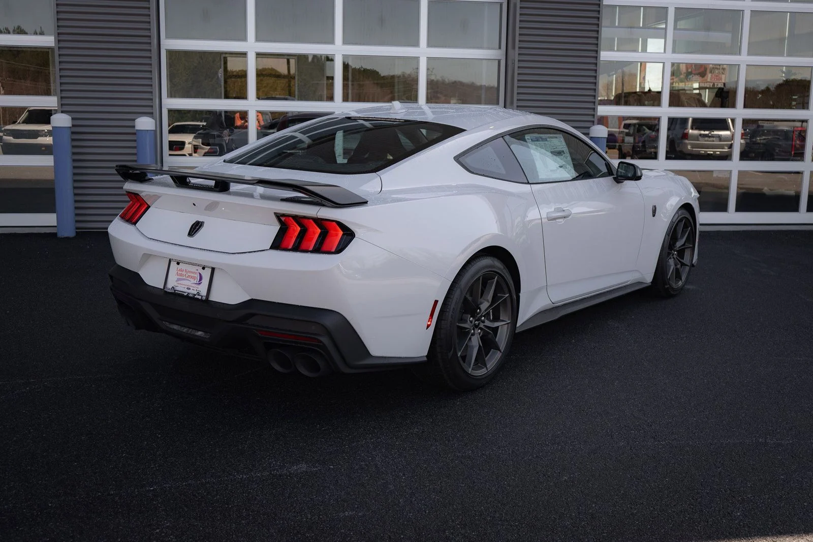 2025 Ford Mustang Dark Horse - Photo 33
