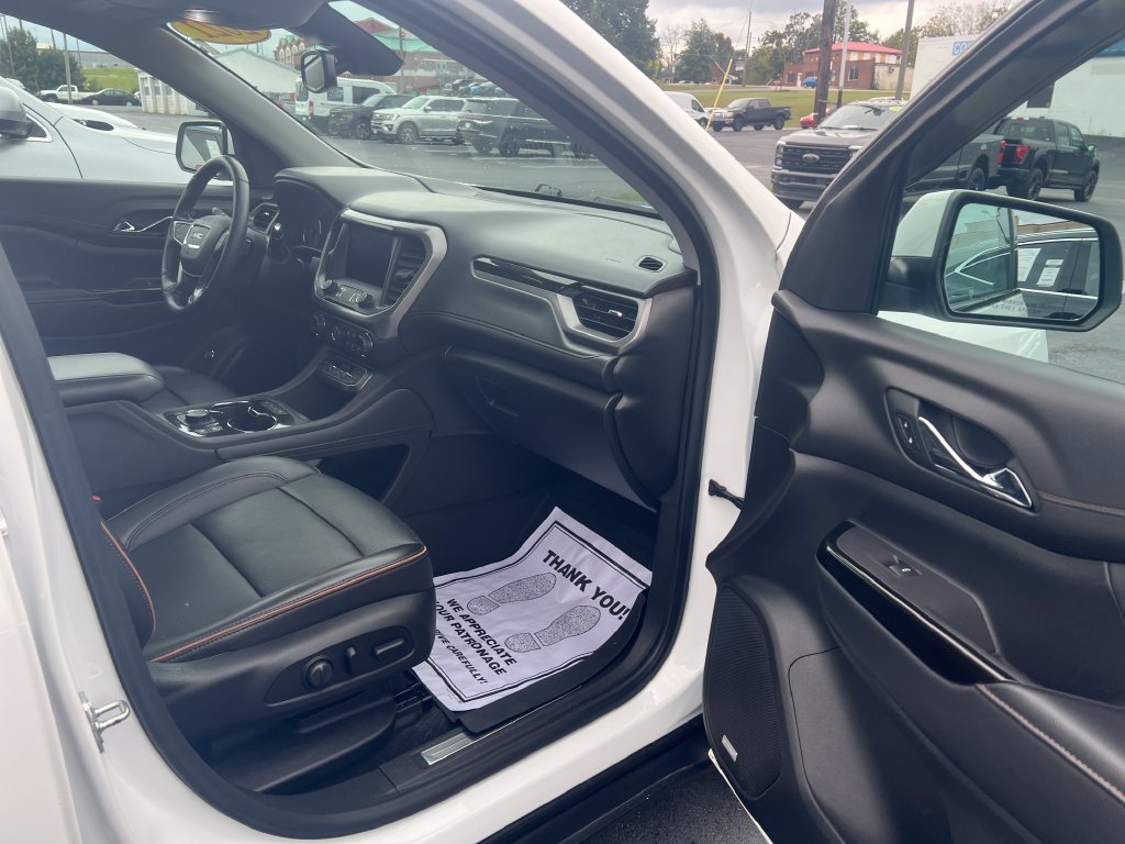Used 2021 White GMC AT4 image 31