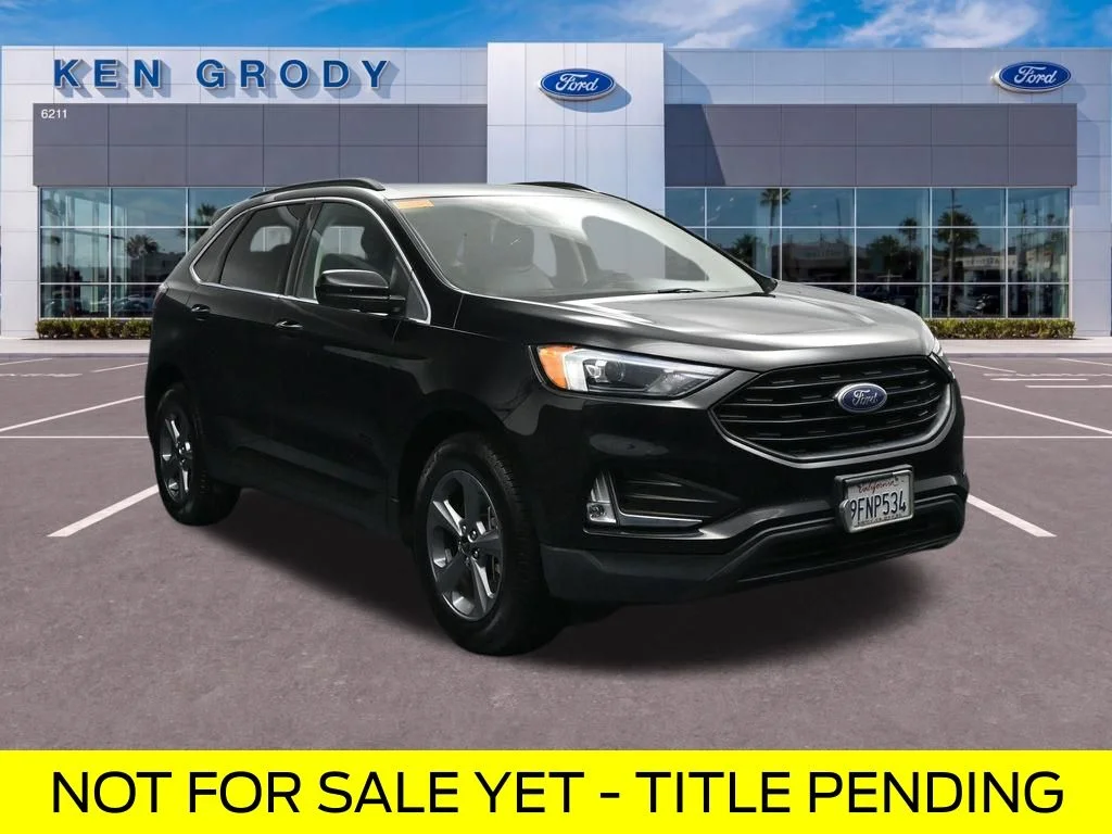 2022 Ford Edge SEL AWD photo
