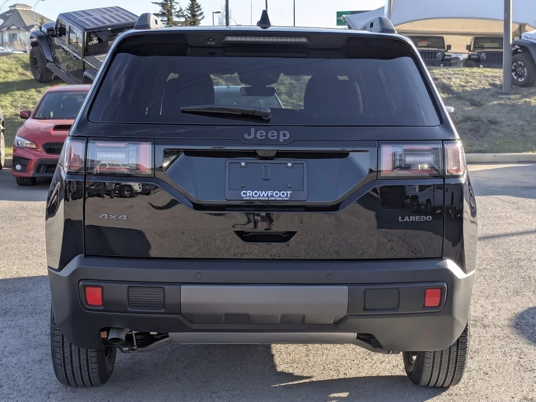 New 2026 Black Jeep Laredo - - 4x4 - 1.6L Turbo Hybrid - Uconnect 5 w/ 12.3 Screen & More! image 6