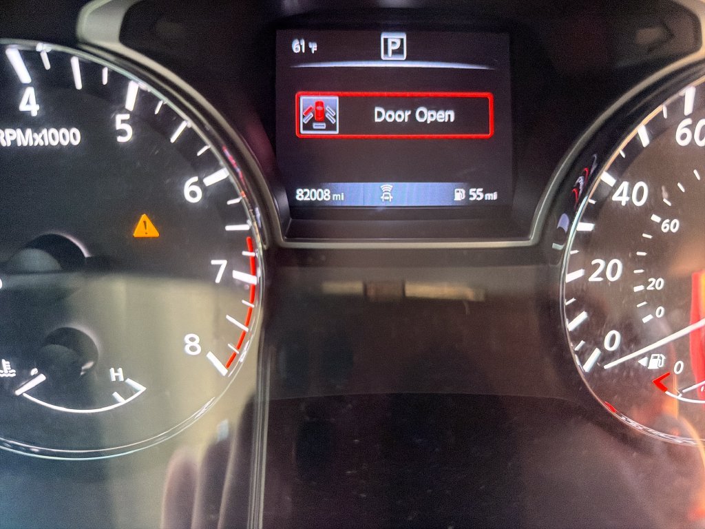Used 2018 Black Nissan 2.5 SR image 10