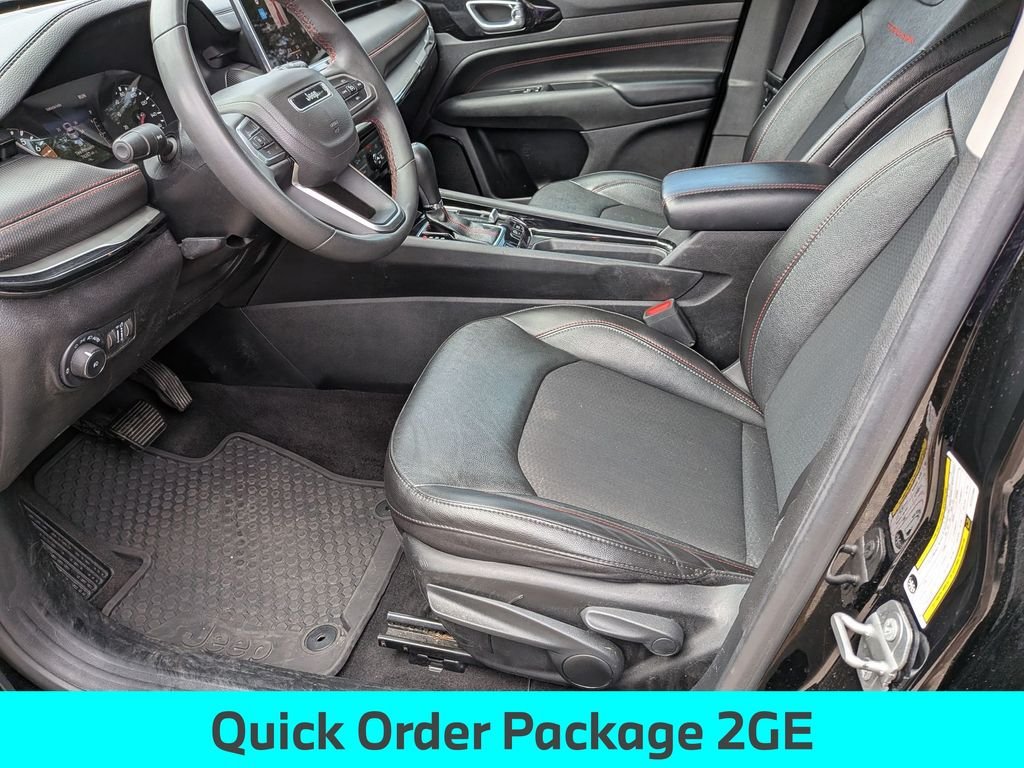 Used 2022 Black Jeep Trailhawk image 14