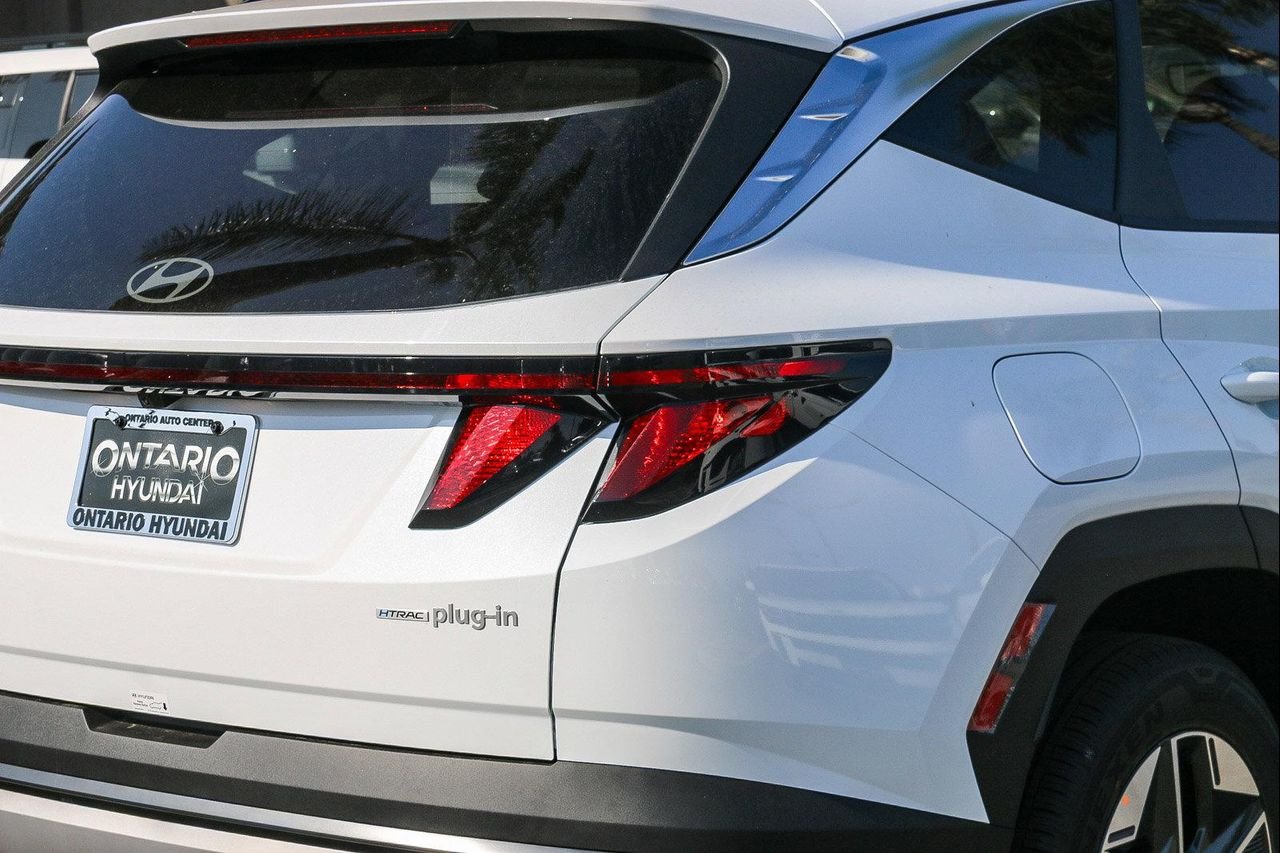 New 2026 White Hyundai SEL image 37