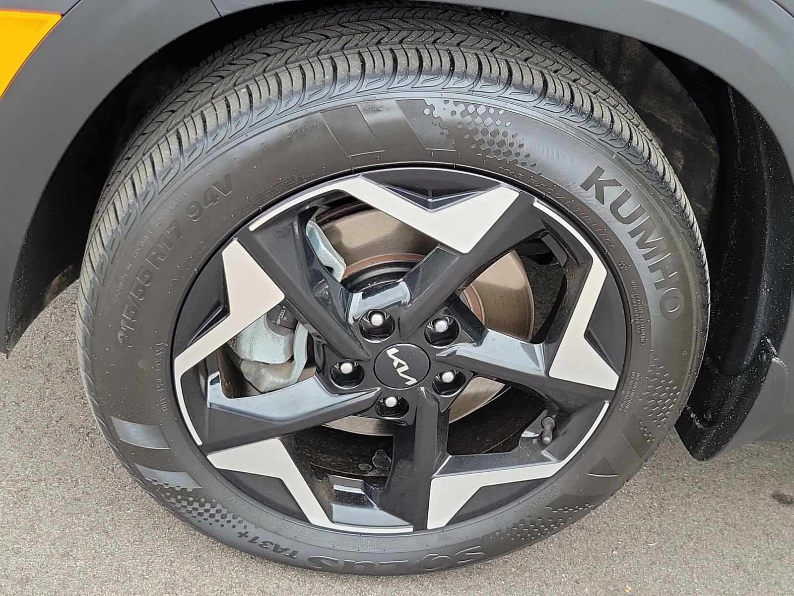 Certified Used 2024 Gray Kia EX image 6